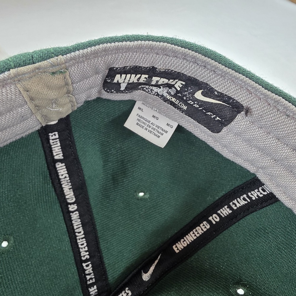 Nike True Fitted Baseball Hat Cap M/L Green Gold Hillsboro High School Burros - Picture 5 of 5